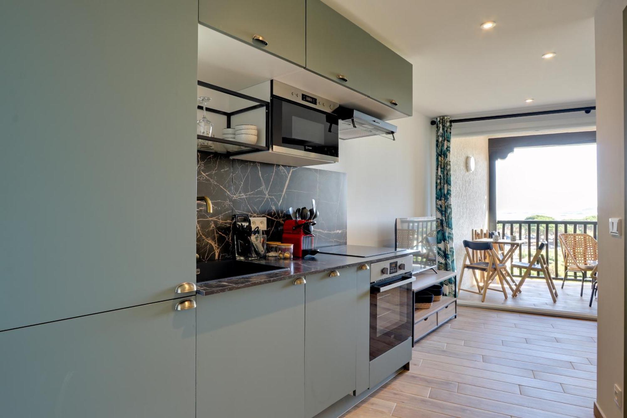 Appartement Cosy Climatise A 100M Des Plages ガッサン エクステリア 写真