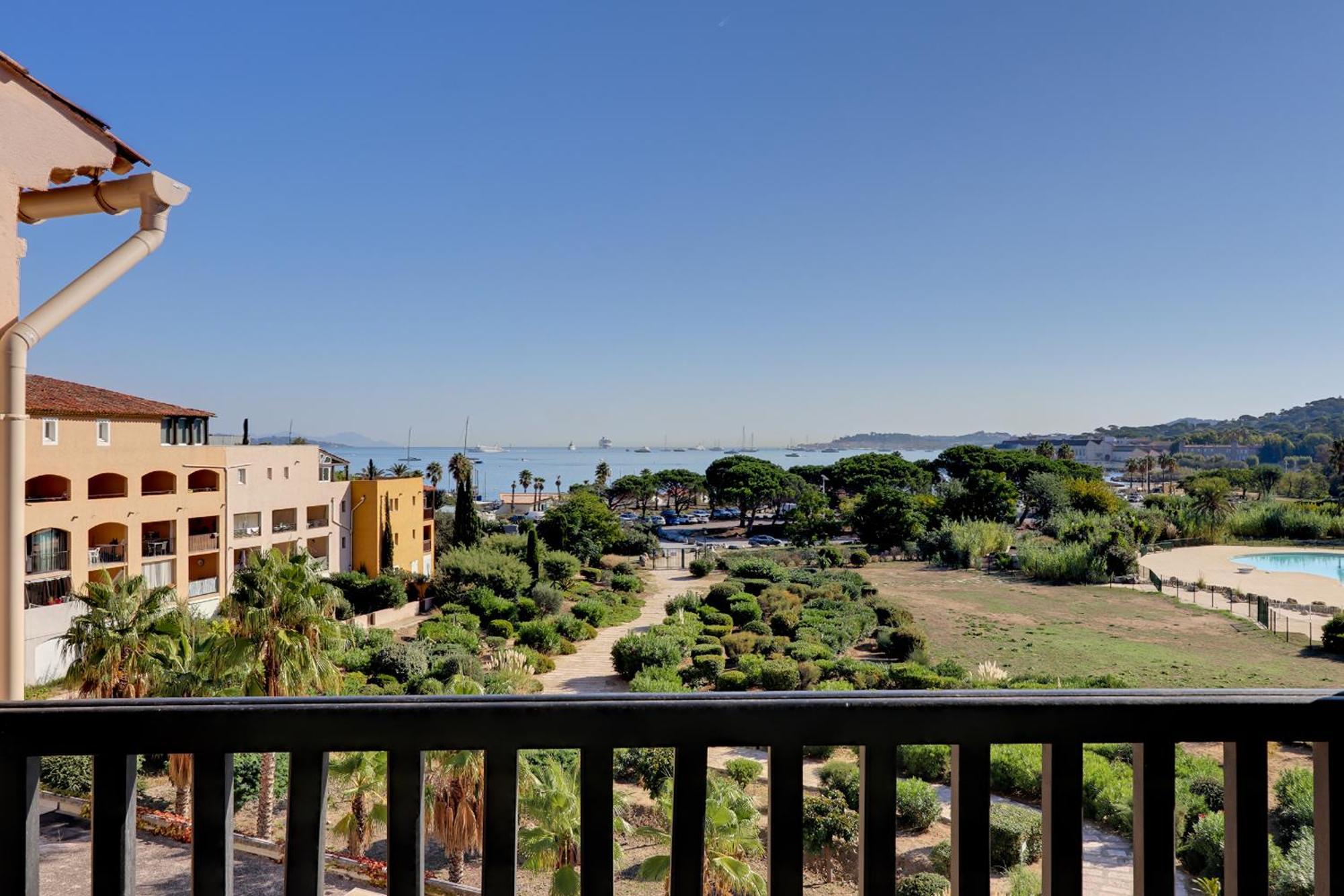 Appartement Cosy Climatise A 100M Des Plages ガッサン エクステリア 写真